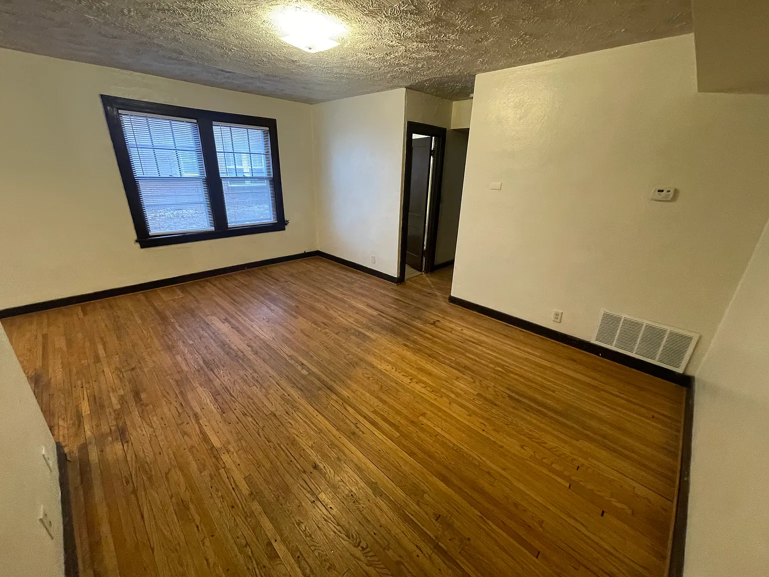 1 bed, 675 sqft, $705 — Photo 1