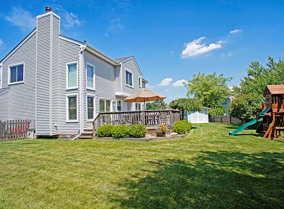 4th image of 1441 Kingsbury Ct