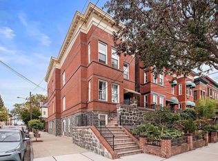 201 Shippen St APT 2, Weehawken, NJ 07086