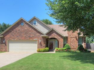11218 S 106th Ave E, Bixby, OK 74008