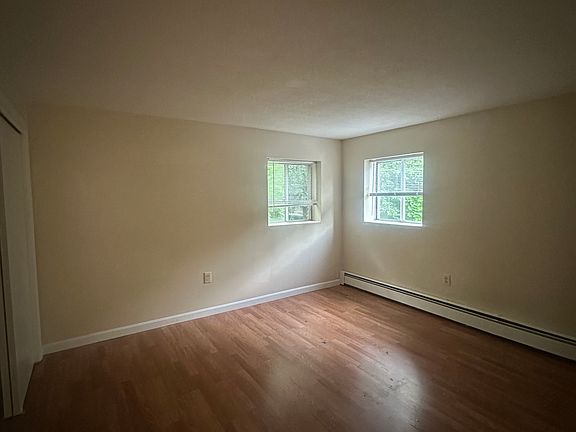 4th image of 504 Broad St #3
