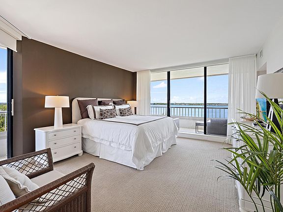 3rd image of 5250 N Ocean Drive #10s