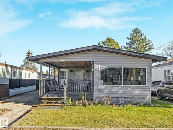429 Westview Close, Edmonton, AB T5S