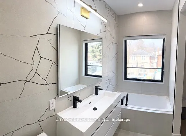 2 B Holmstead Ave — Photo 19