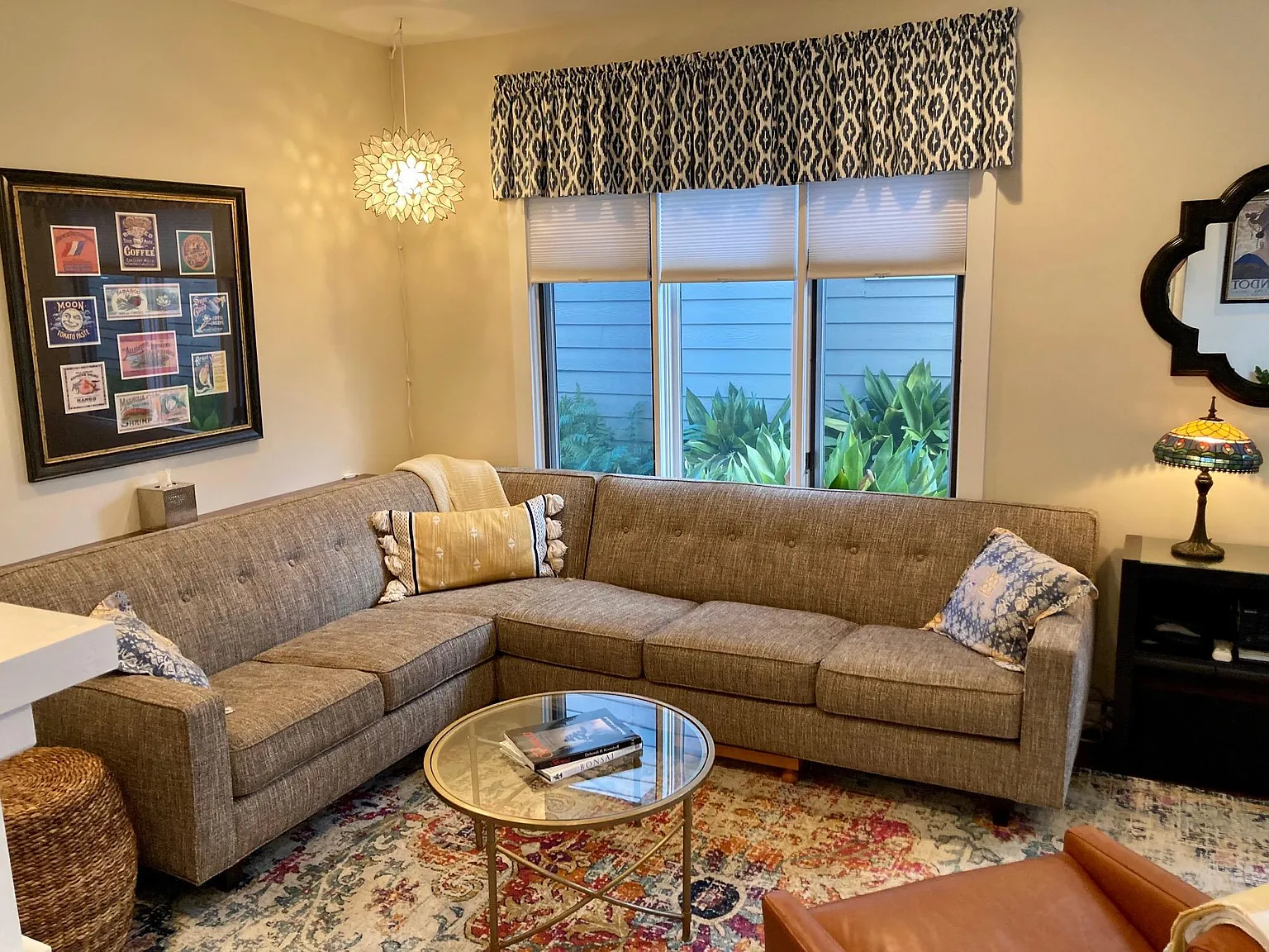 2 bed, 2.5 bath, 1386 sqft, $3,400 — Photo 3