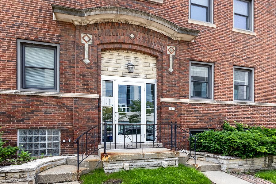 1st image of 2311 E North Ave APT 3