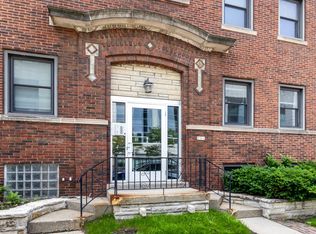 2311 E North Ave APT 3, Milwaukee, WI 53202