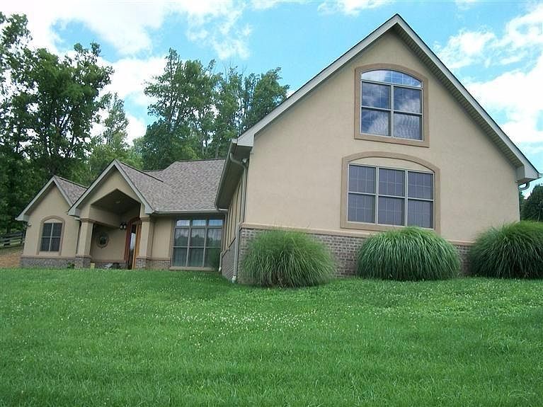 1st image of 672 Becks Creek Rd