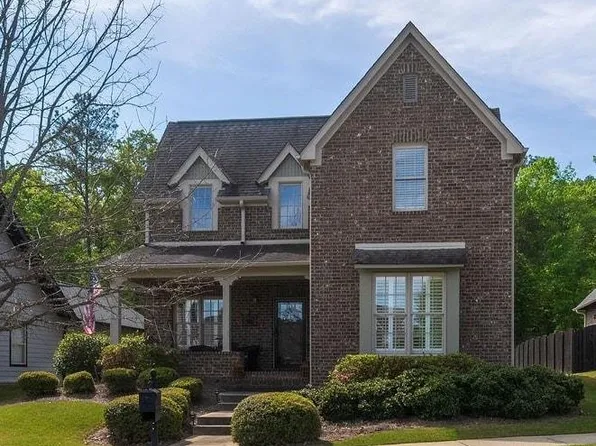 2500 Montauk Rd, Hoover, AL 35226