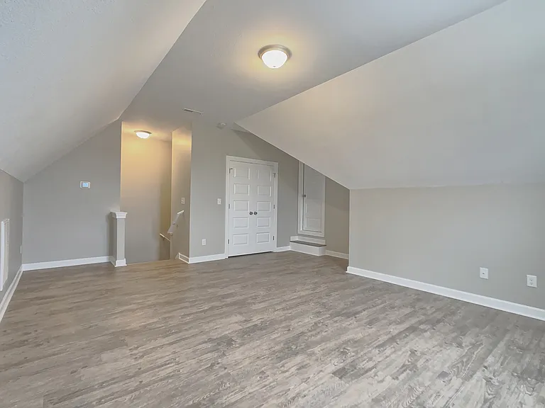 602 Princess Anne Cir — Photo 23