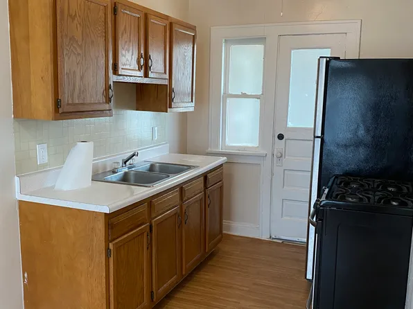 Waterbury, 2006 Waterbury Rd APT 9, Lakewood, OH 44107