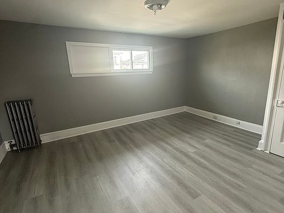 4th image of 1239 Academy St #1