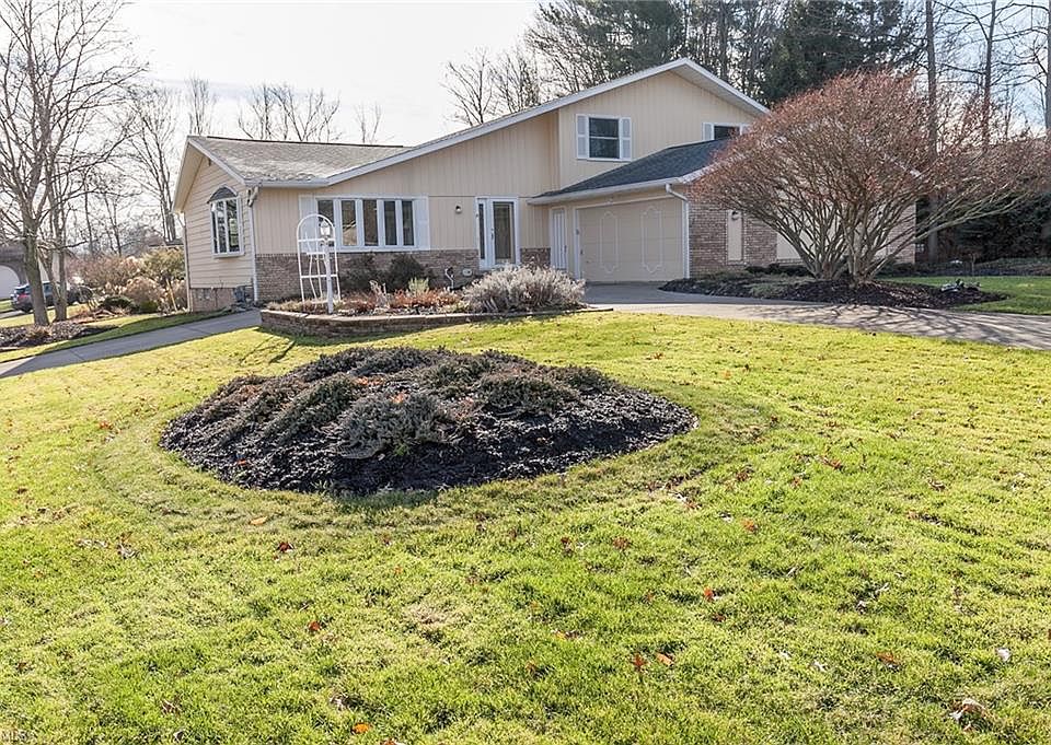 1st image of 12691 Pinebrook Dr