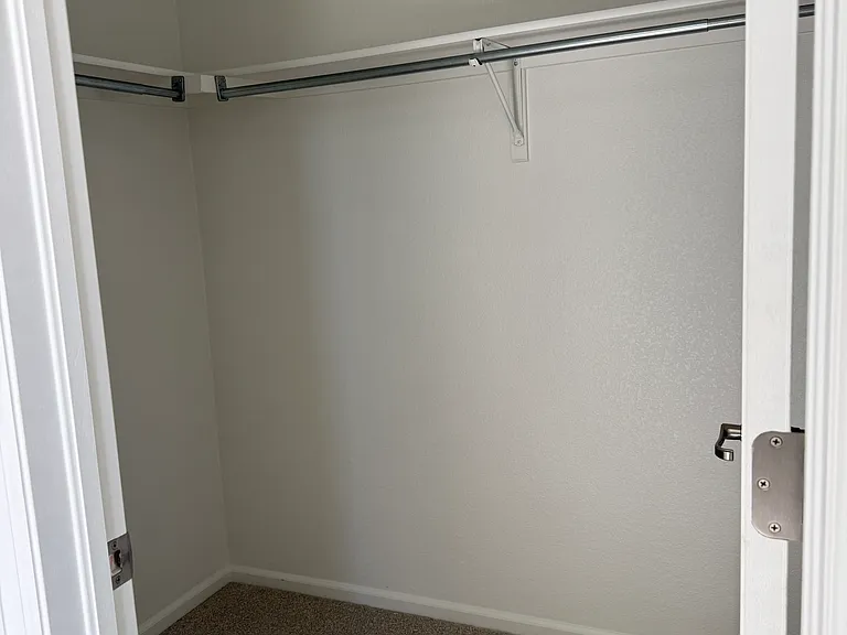 1327 Wilkerson Way — Photo 14