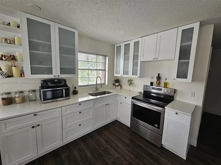 161 SE Village Dr #161 — Photo 13