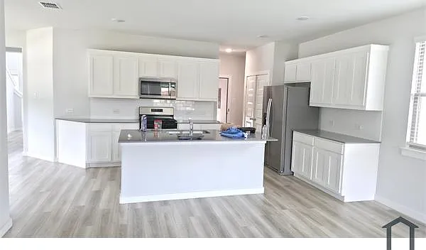 128 Huckleberry Rd — Photo 4
