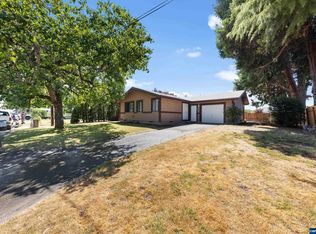 424 High St S, Monmouth, OR 97361