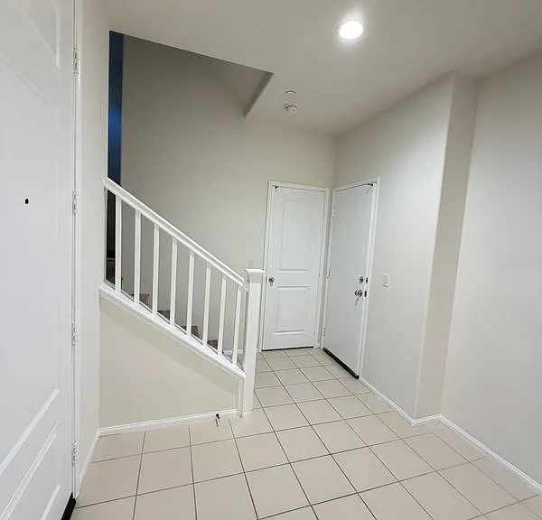7366 Solstice Pl — Photo 3