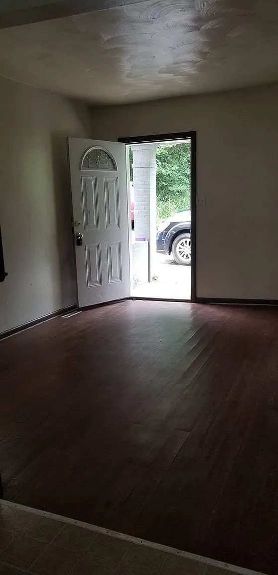 1475 Washington Ave photo 1