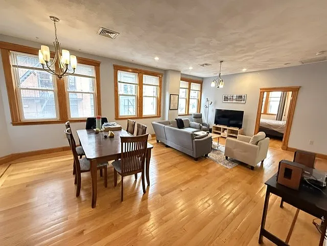 95 N Washington St #2 — Photo 3