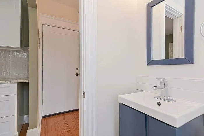 70 Strathmore Rd #9B — Photo 7