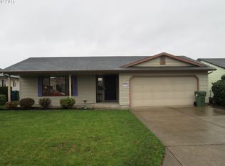 2107 Camellia Way, Woodburn, OR