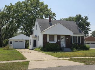54 Cathedral Ln, Buffalo, NY 14225