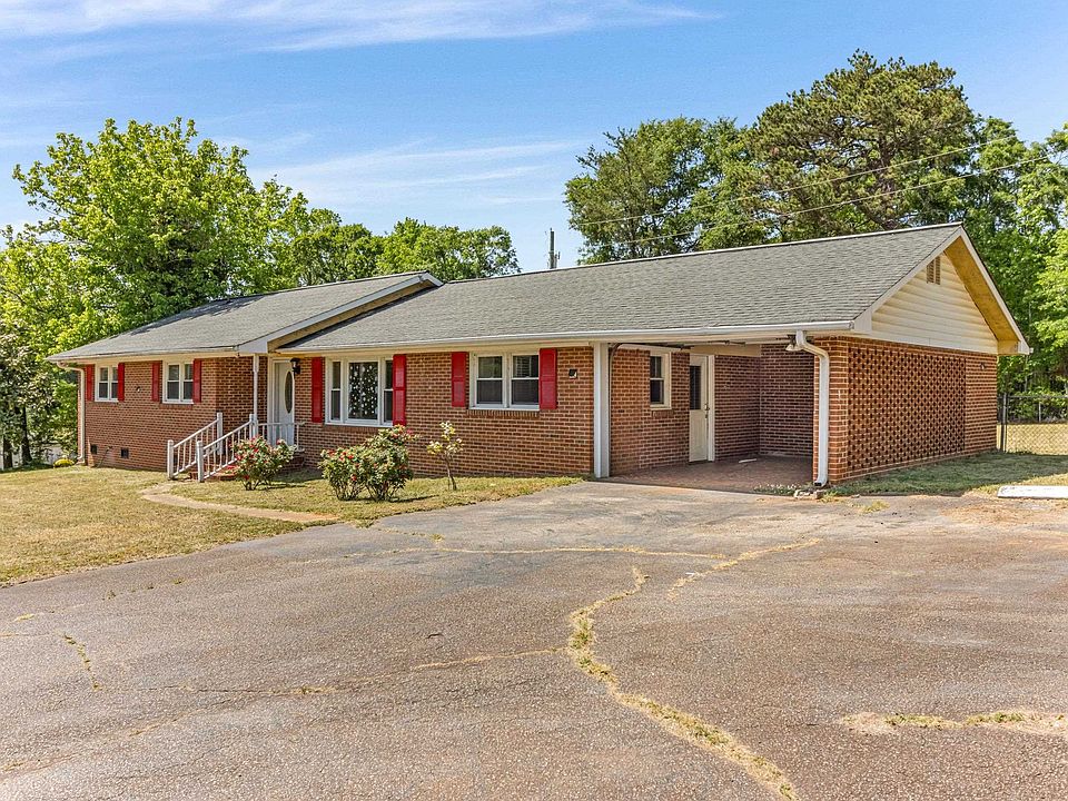 1st image of 229 Sandifer Rd
