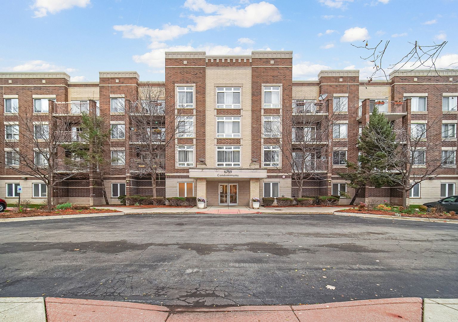 6759 W Forest Preserve Ave APT 211, Chicago, IL 60634 Zillow