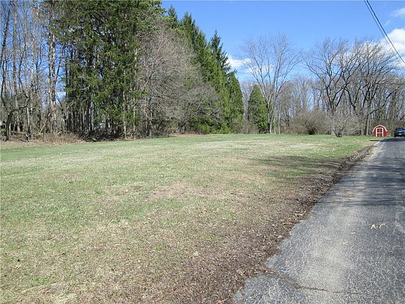 3rd image of 4717 Ellwood Rd