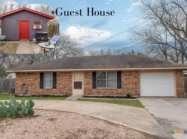 1114 Woodlawn St, Lockhart, TX 78644