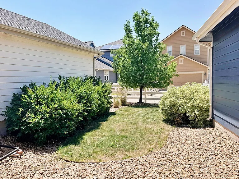 1323 S Duquesne Ct — Photo 27