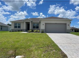 2202 SW 14th Ter, Cape Coral, FL 33991