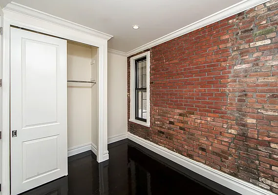 Rented by Avenues Real Estate | media 20