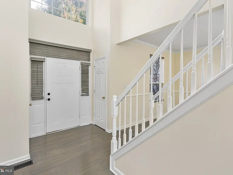 3 Jasper Dr — Photo 7