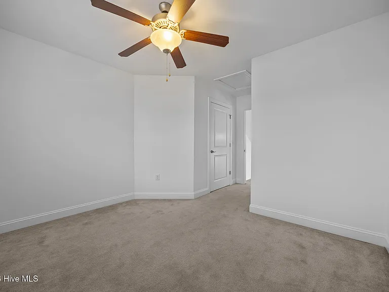 58 Cypress Cir — Photo 23