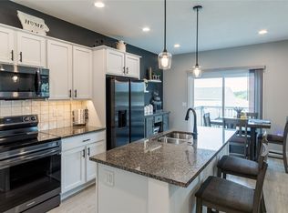 2602 E 48th St, Des Moines, IA 50317