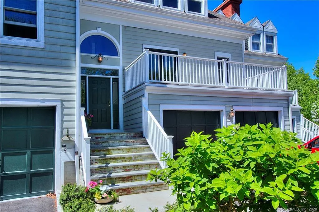2 bed, 2.5 bath, 1904 sqft, $5,950 — Photo 2