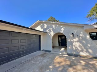 103 Southwood Dr, Burleson, TX 76028