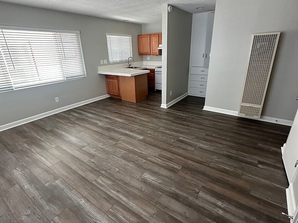 Kitchen In the Corner, Hall and Heater.