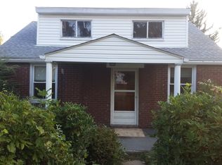 201 Dome St, White Oak, PA 15131