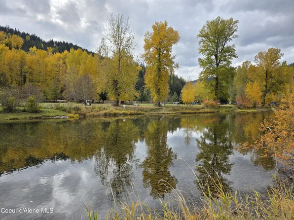 10755 Old River Rd, Kingston, ID 83839