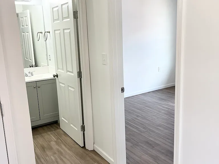119 N 1st St #36 — Photo 8