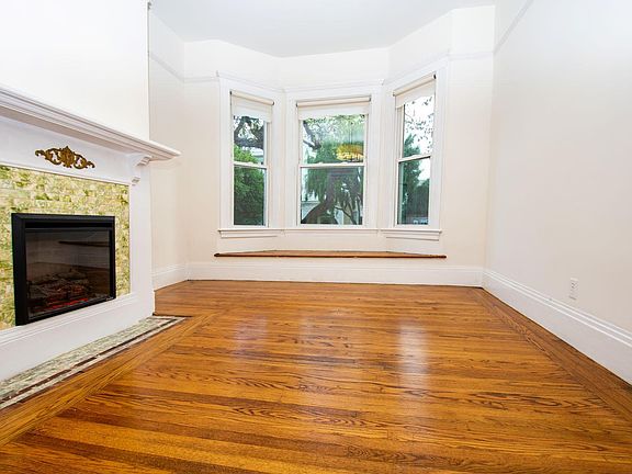 4th image of 2242 15th St #C