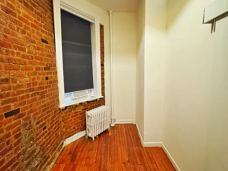 158 1st Ave #7 — Photo 9