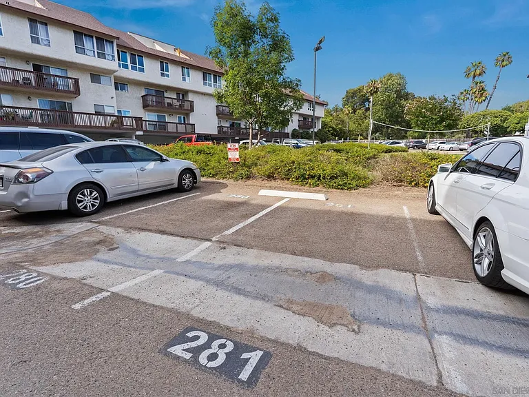 6171 Rancho Mission Rd #208 — Photo 32