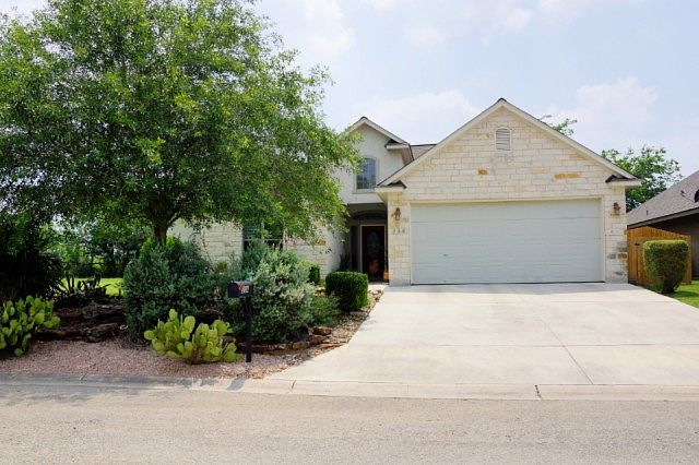 1st image of 234 Greenway Dr