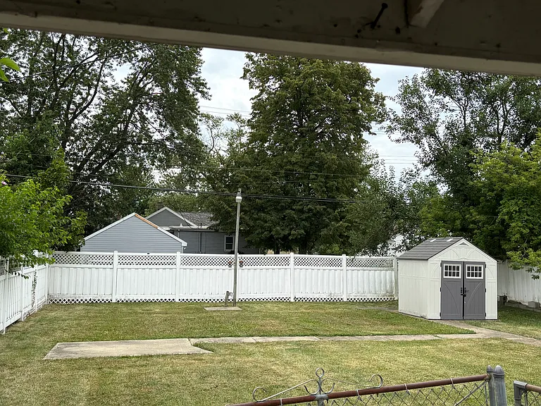 1140 Maple Ave — Photo 7