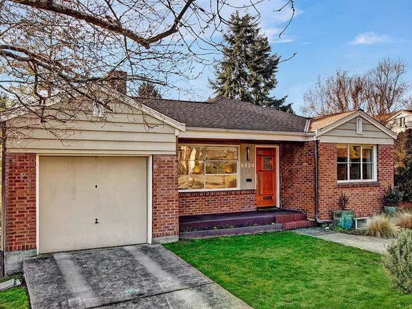 6529 27th Ave NE, Lake Forest Park, WA 98115
