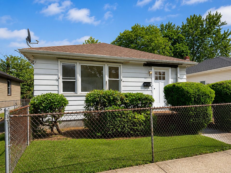 1st image of 8 Albert Pl